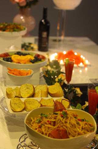 Lobster pasta paired with garlic bread