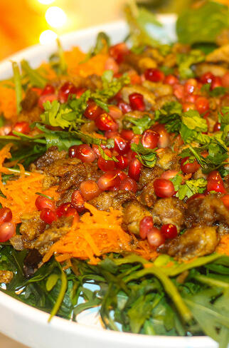 Duck salad with pomegranate seeds